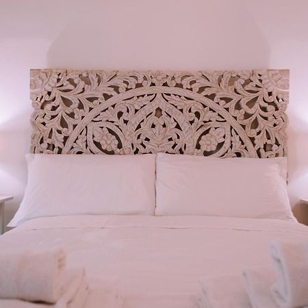 Appartamento Elegante Alle Due Torri By Wonderful Italy Bolonha Exterior foto
